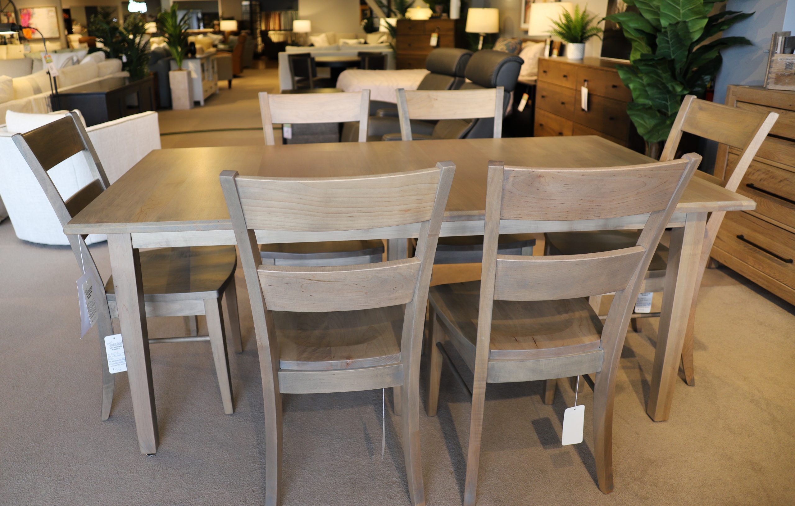 Dining Room Furniture at Golden-Fowler Home Furnishings